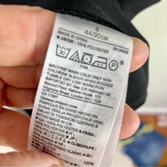 Banana Republic Black shift dress capped ruffle sleeve size 6 - Picture 7 of 12